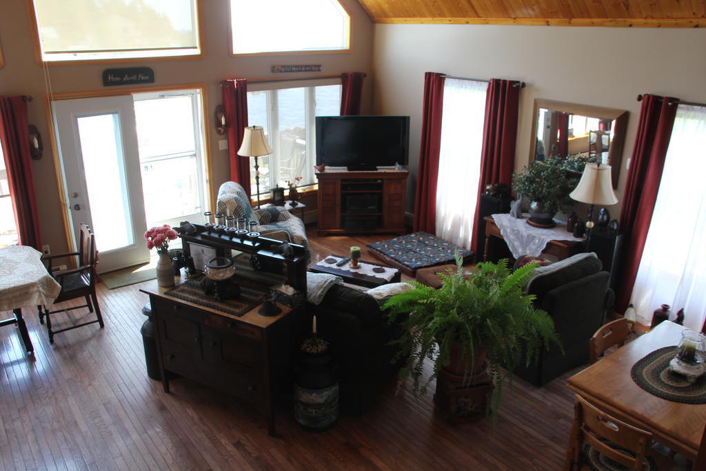 Sal'S Bed And Breakfast By The Sea Herring Cove Bagian luar foto