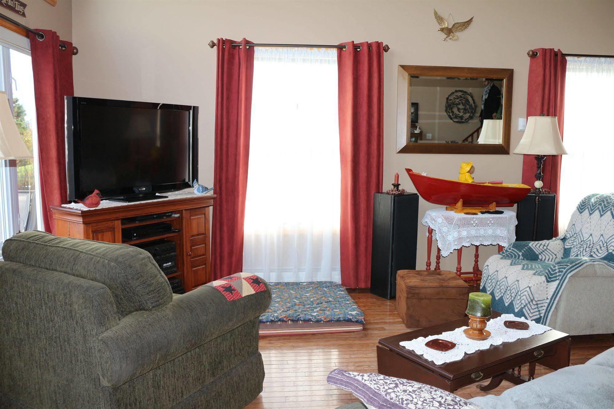 Sal'S Bed And Breakfast By The Sea Herring Cove Bagian luar foto